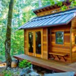 Maximizing the Use of Natural Resources in Cottage Construction