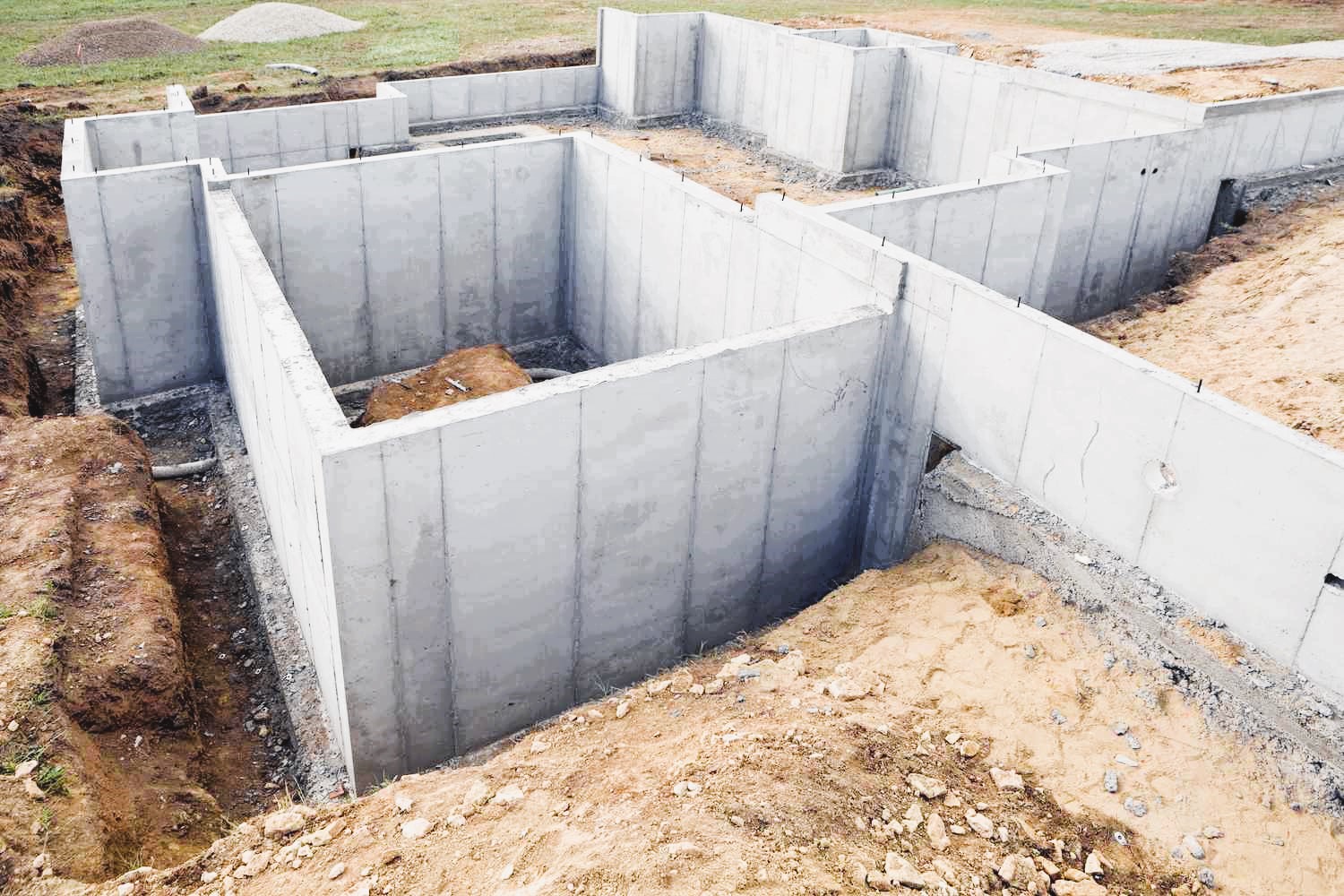 residential construction foundation walls